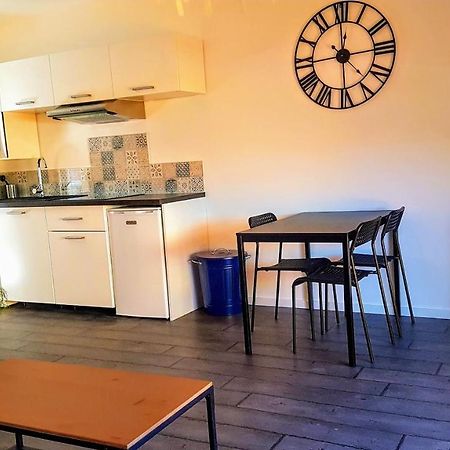 Studio A Palavas Les Pieds Dans L'Eau! Apartment Exterior photo